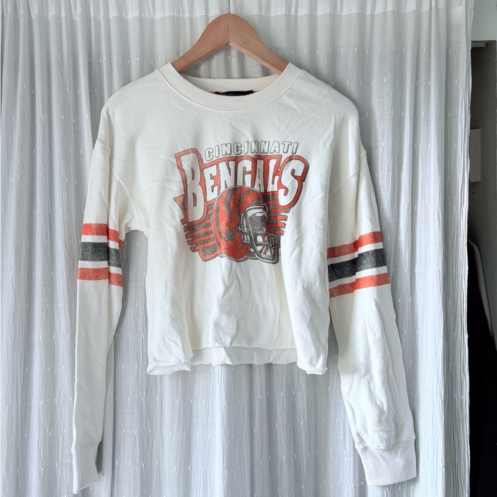 NWOT Junk Food Clothing White and Orange Long Sleeve Tee